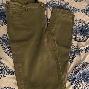 Juniors Olive Straight Leg Jeans